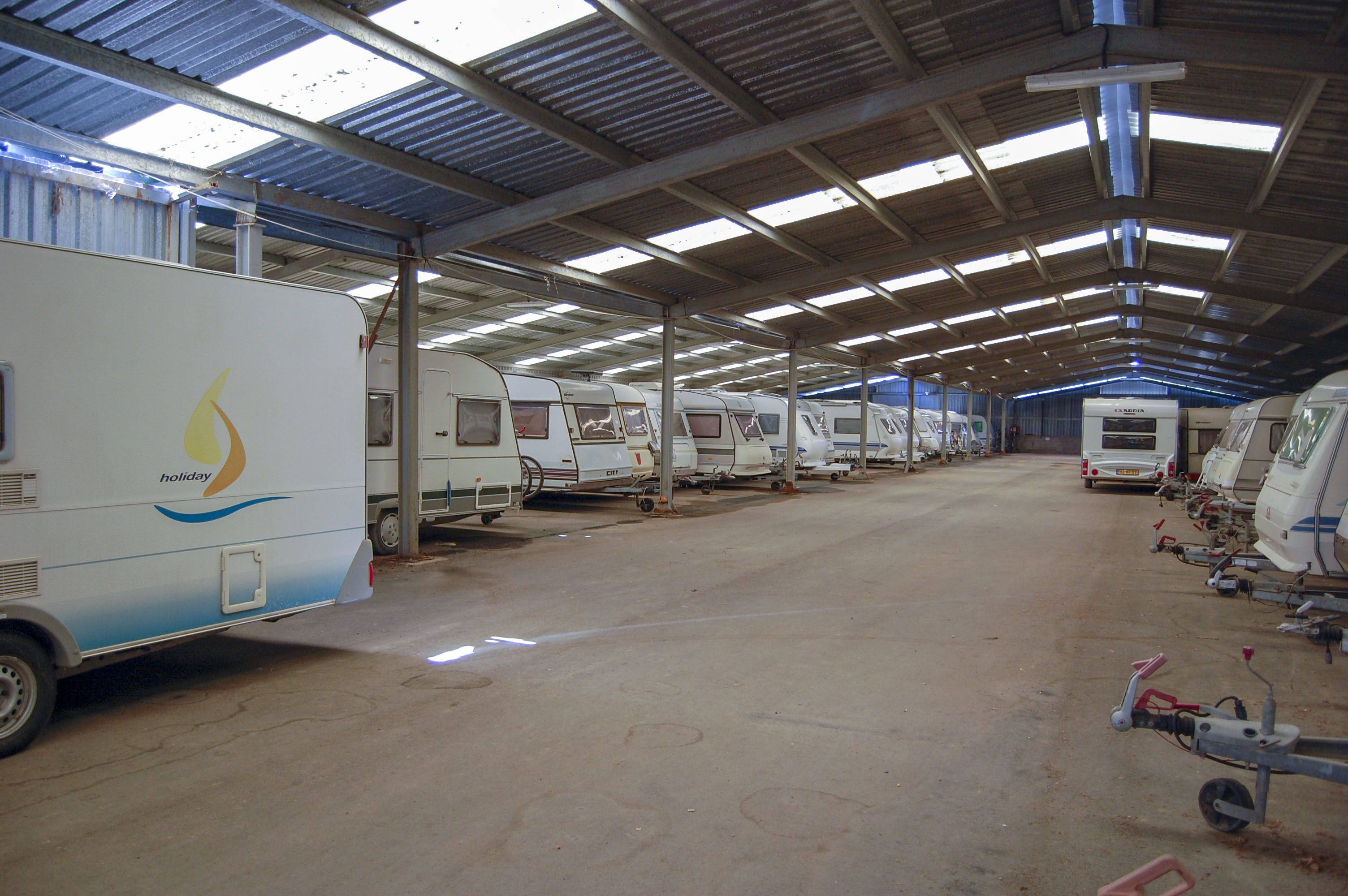 Caravan garage